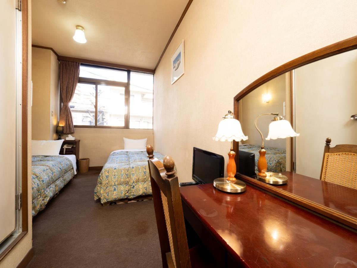Business Hotel Nakayama Nagoya Eksteriør billede
